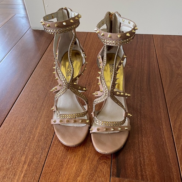 Larissa studded strappy sandals - Picture 2 of 4
